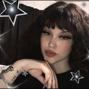 Meet your Posher, Maiya